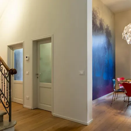 Numero 11 * فلورنس